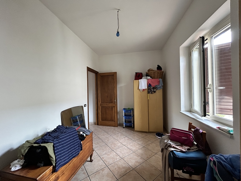 przestronne mieszkanie na sprzedaż w nadmorskiej części miasteczka Falerna we Włoszech