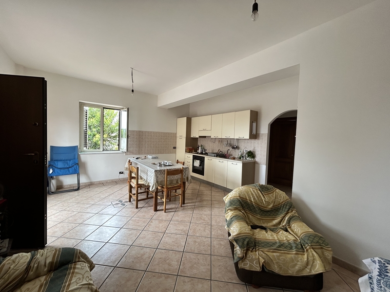 wyremontowane mieszkanie na sprzedaż w nadmorskiej części Falerna na południu Włoch