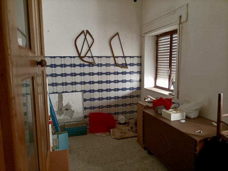 nieruchomość z garażem na sprzedaż w miasteczku Falerna w Kalabrii