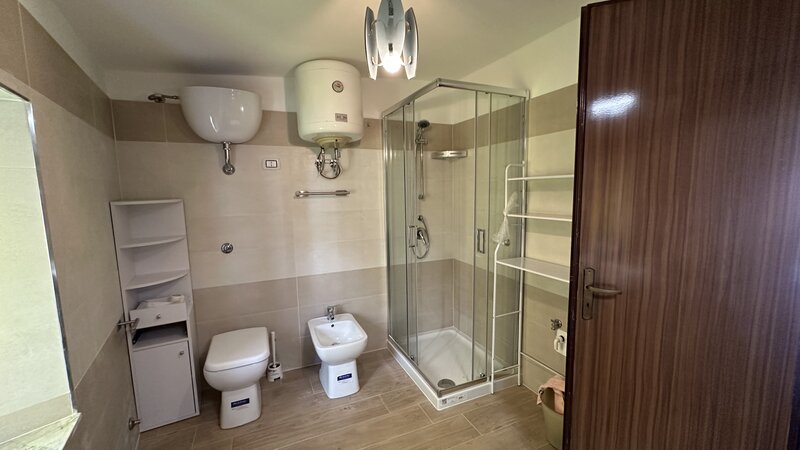 na sprzedaż dom w stylu vintage w miasteczku paola w kalabrii