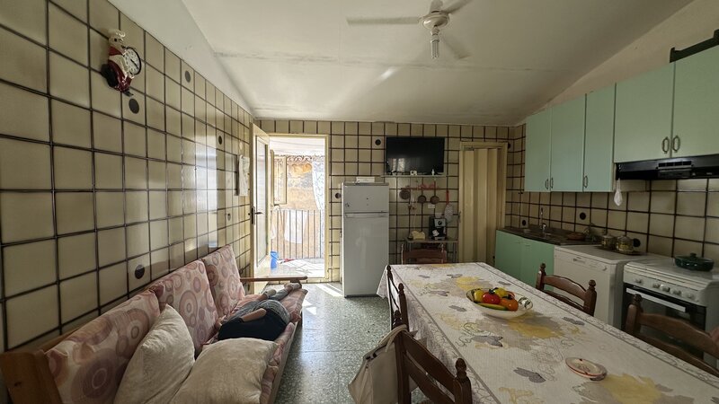 Featured image 3