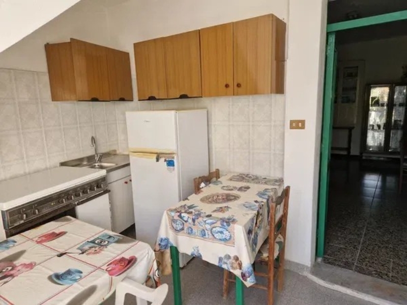 wyjątkowa nieruchomość na sprzedaż w acquappesa w kalabrii