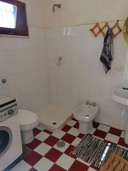 komfortowe dwupoziomowe mieszkanie na sprzedaż w paola na południu włoch