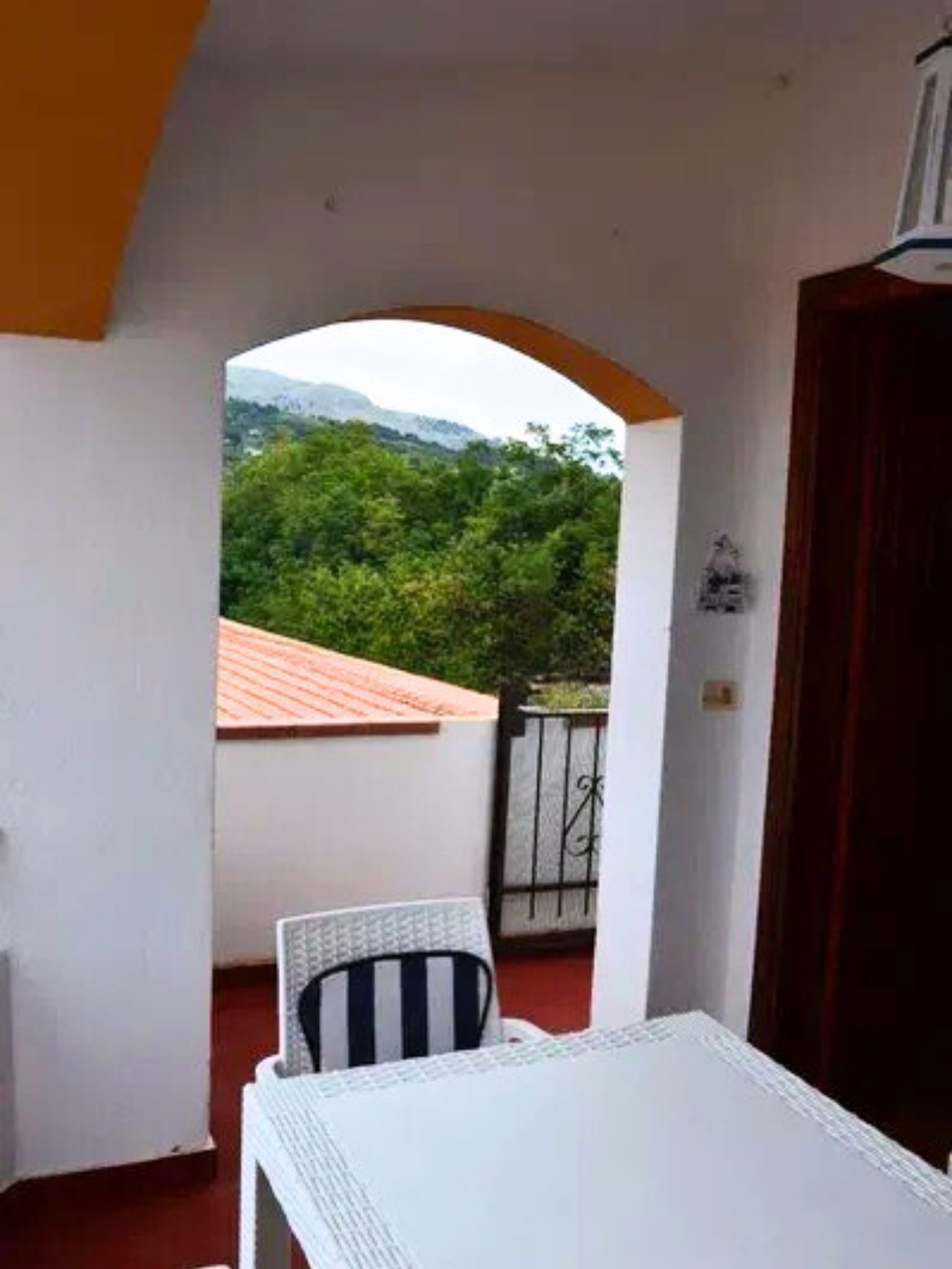 Basenowa nieruchomość na sprzedaż we Włoszech