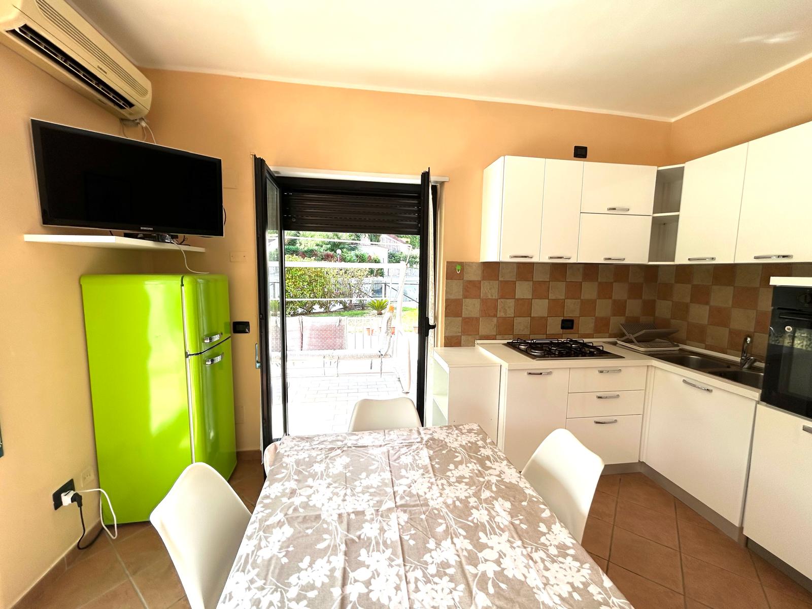 Mieszkanie na sprzedaż – z ogrodem w Kalabrii Mieszkanie na sprzedaż z ogrodem w Kalabrii