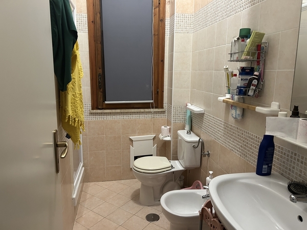 urokliwe mieszkanie na sprzedaż niedaleko plaży w San Lucido na południu Włoch