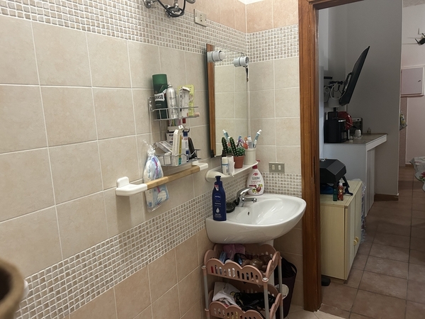 ładna nieruchomość na sprzedaż w spokojnej okolicy blisko plaży w San Lucido