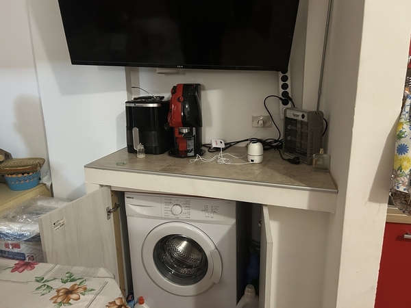 przytulne mieszkanie na sprzedaż z dużym tarasem blisko morza w San Lucido