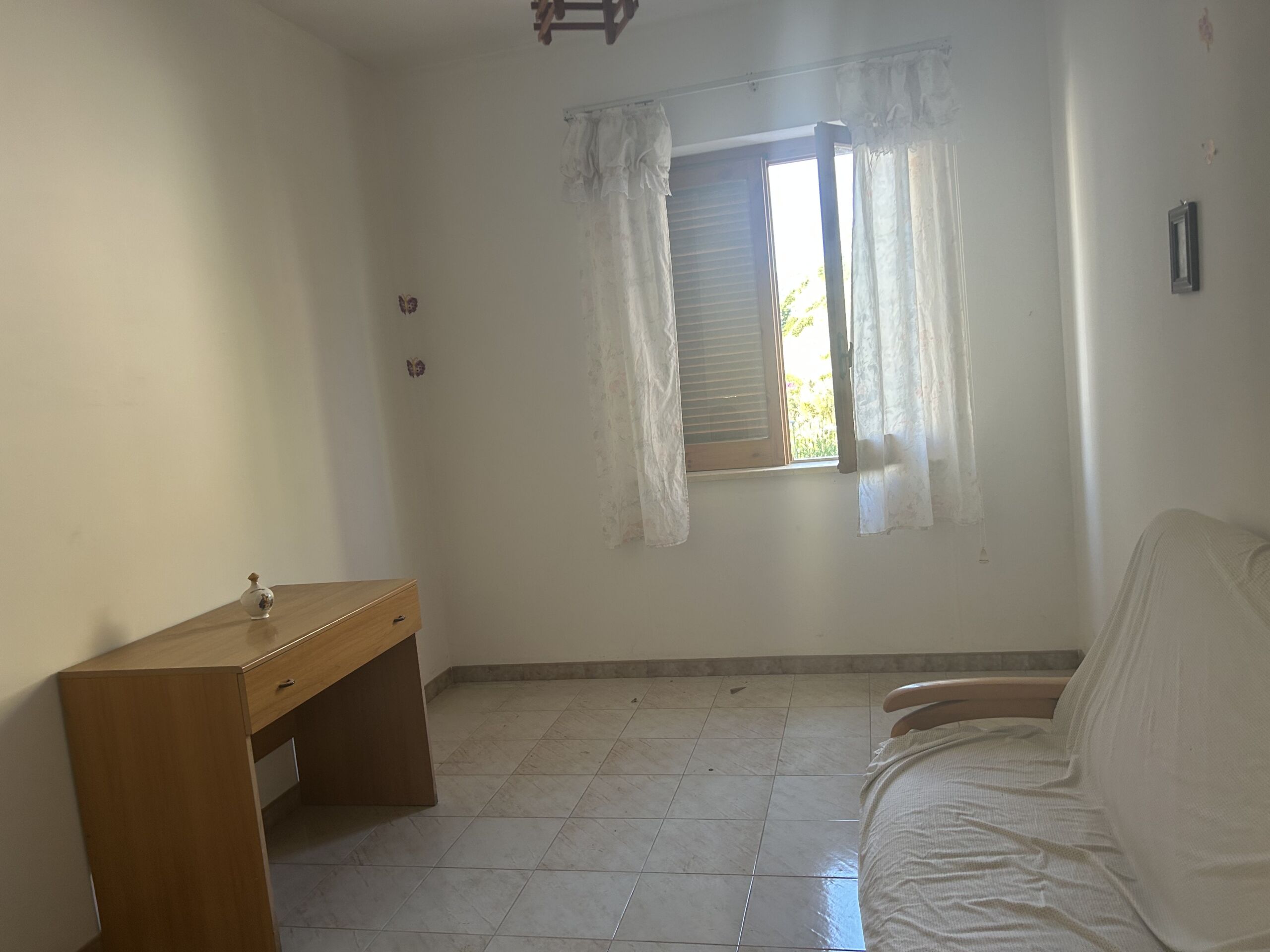 Mieszkanie-na-sprzedaż-z-widokiem-na-morze-w-południowych-Włoszech