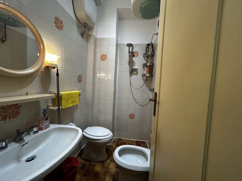 urokliwa nieruchomość na sprzedaż 500 metrów od plaży w miasteczku Scalea w Kalabrii