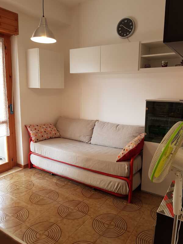 urokliwa nieruchomość na sprzedaż 500 metrów od plaży w miasteczku Scalea w Kalabrii