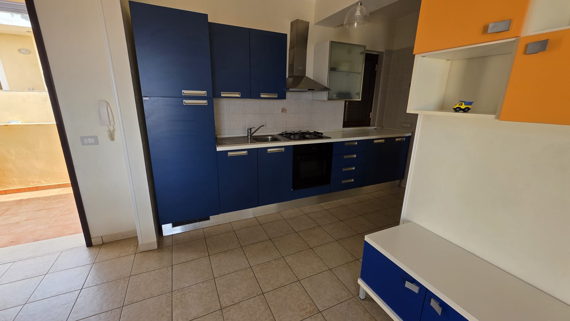 zadbane apartamenty na sprzedaż blisko morza w Amantea w Kalabrii