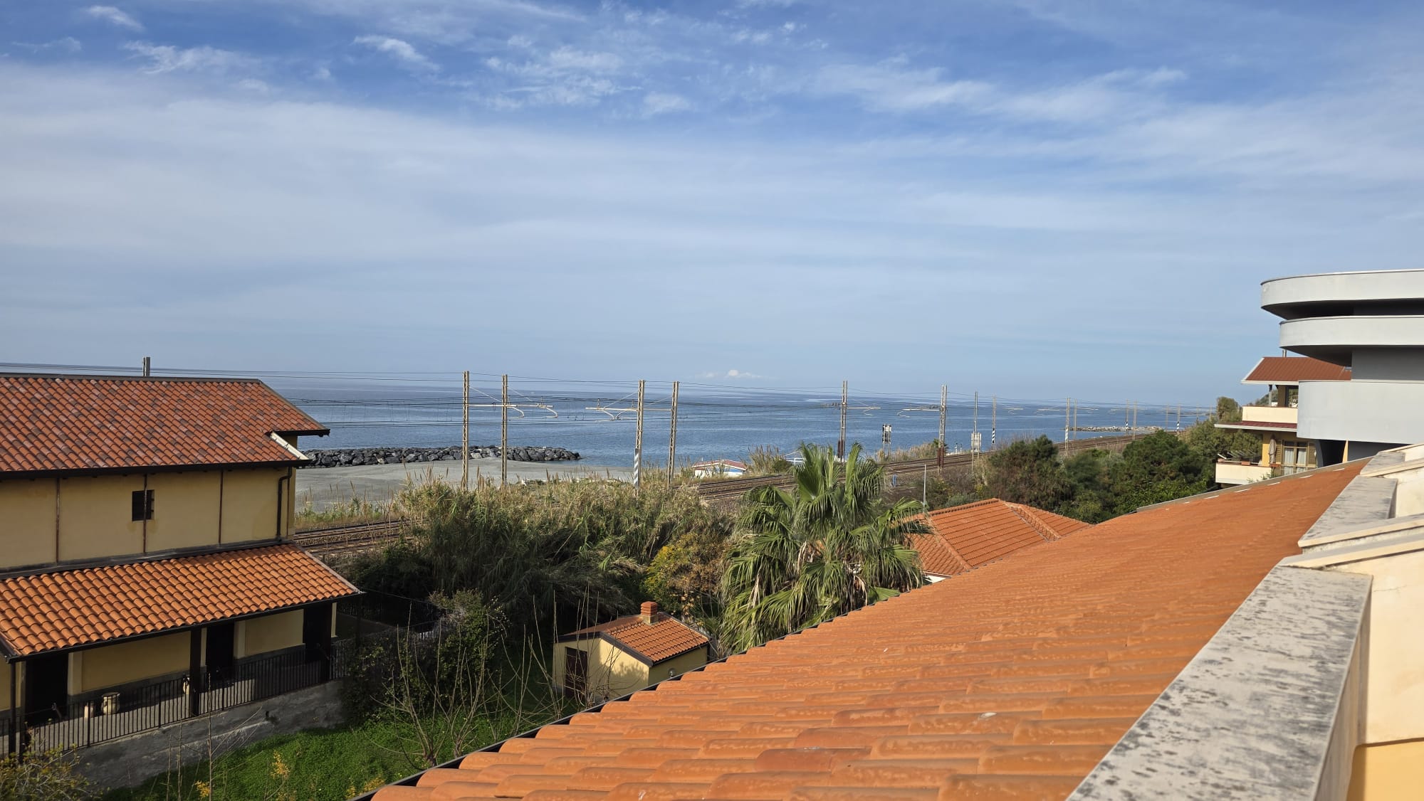 stylowe mieszkanie na sprzedaż blisko plaży w Amantea w Kalabrii