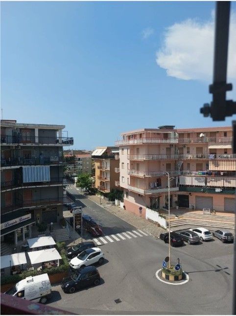 Dobrze zlokalizowane mieszkanie na sprzedaż w miejscowości w Kalabrii