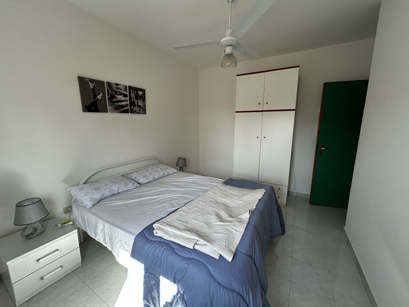 dwupoziomowe mieszkanie w nadmorskiej miejscowości na sprzedaż w san nicola arcella we włoszech