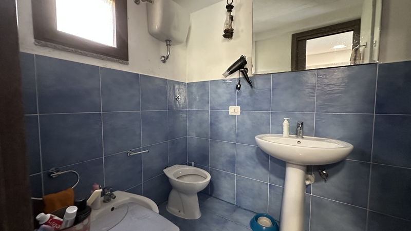 przestronny dom z domkiem dla gości na sprzedaż w san nicola arcella