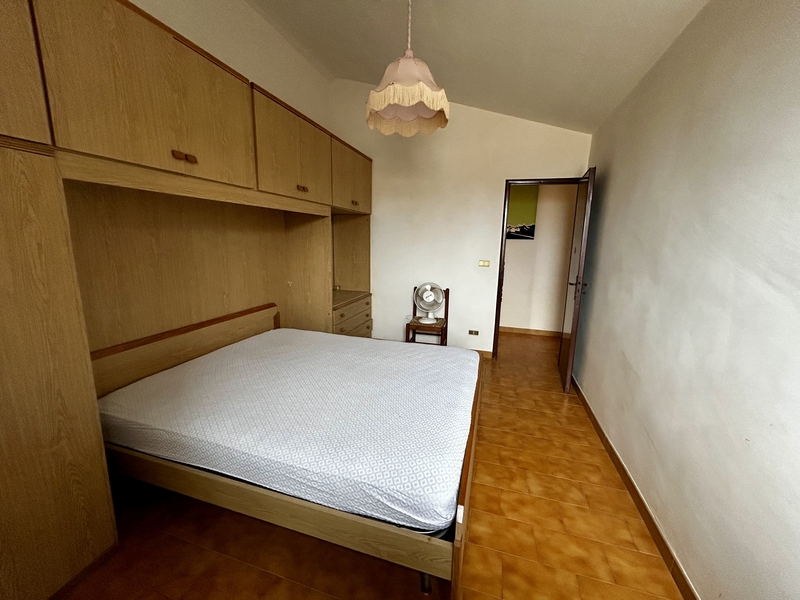 wyposażone mieszkanie na sprzedaż z parkingiem w nadmorskim miasteczku Scalea