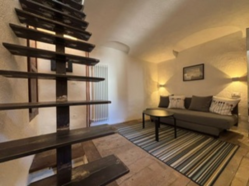 Featured image 4