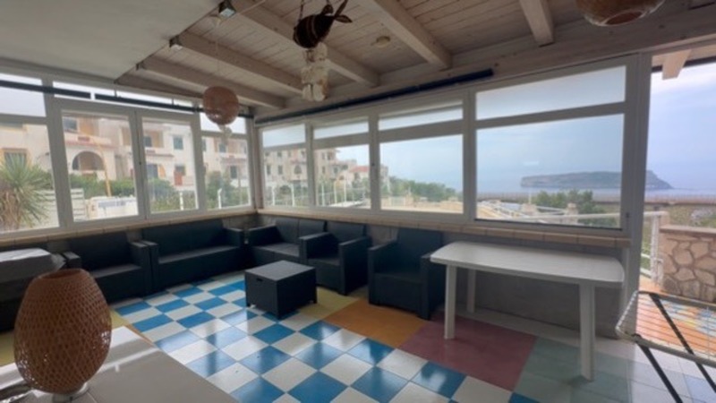 Featured image 3