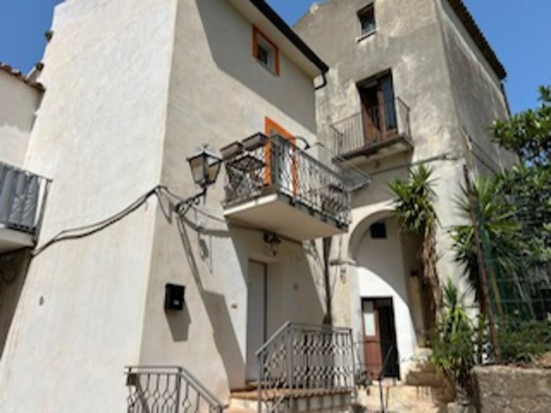 Featured image 2