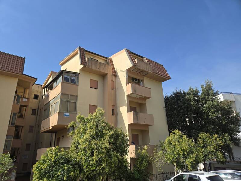 Featured image 3